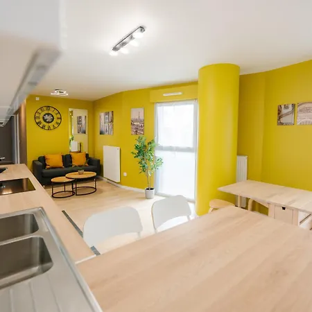 Appartement Confort Absolu A ,superbe Renove 7 Avec Salles De Bain Privatives