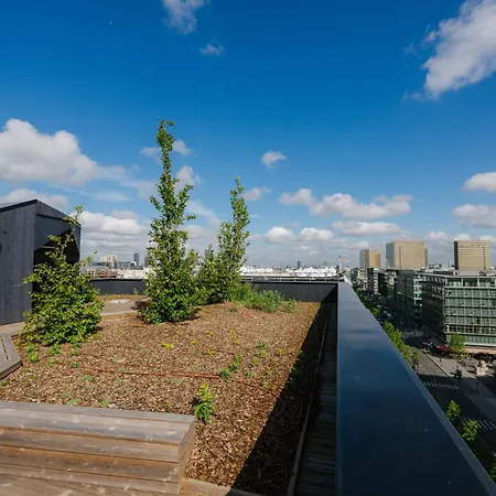 Confort Absolu A ,superbe Renove 7 Avec Salles De Bain Privatives Appartement Paris