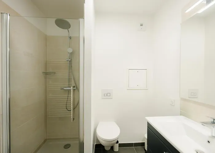 Confort Absolu A ,superbe Renove 7 Avec Salles De Bain Privatives Διαμέρισμα Παρίσι