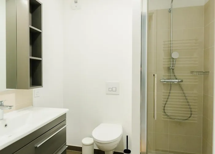 Διαμέρισμα Confort Absolu A ,superbe Renove 7 Avec Salles De Bain Privatives *