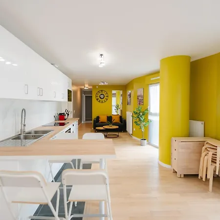 Confort Absolu A ,superbe Renove 7 Avec Salles De Bain Privatives